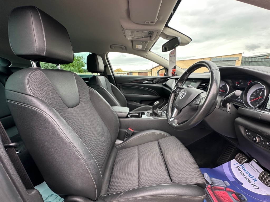 Used Vauxhall Insignia 2018 for sale - 76303205: Photo 24