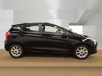 Used Ford Fiesta 2019 for sale - 79013982: Photo