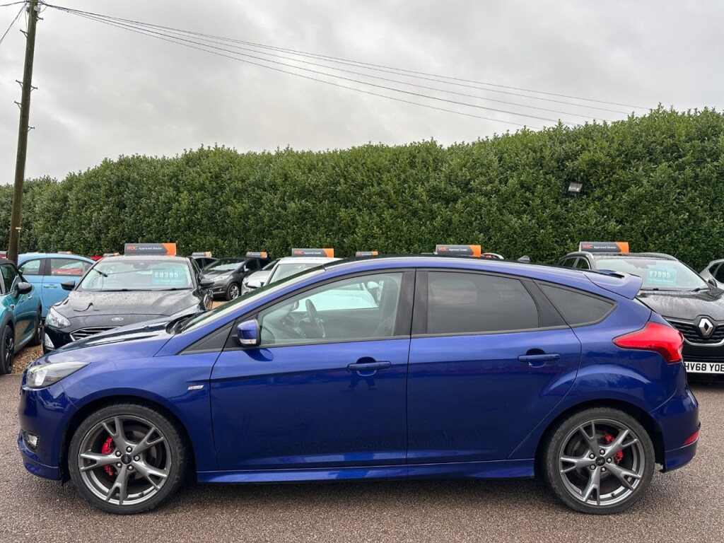 Used Ford Focus 2018 for sale - 77296968: Photo 7