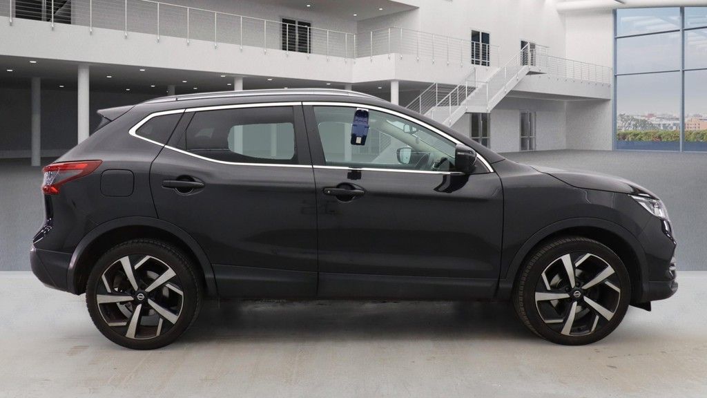 Used Nissan Qashqai 2017 for sale - 78029669: Photo 7