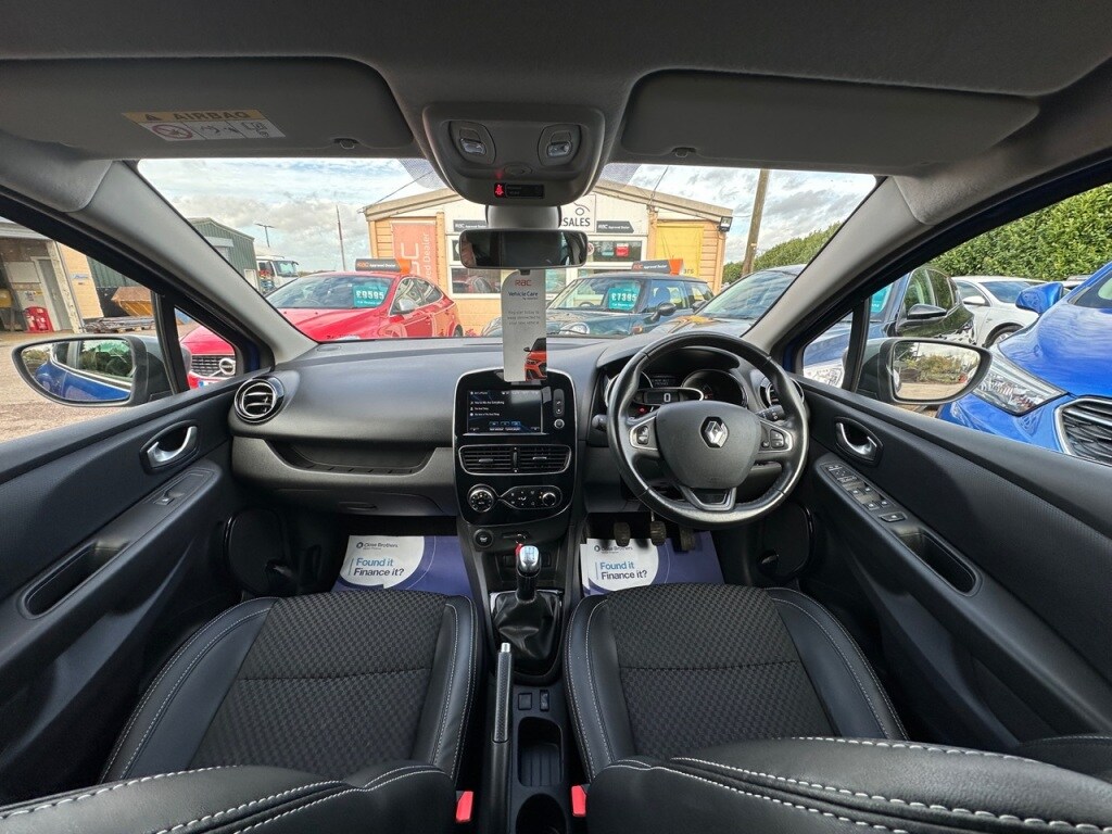 Used Renault Clio 2018 for sale - 76303180: Photo 19