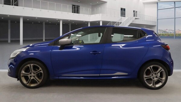Used Renault Clio 2018 for sale - 76303180: Photo 6
