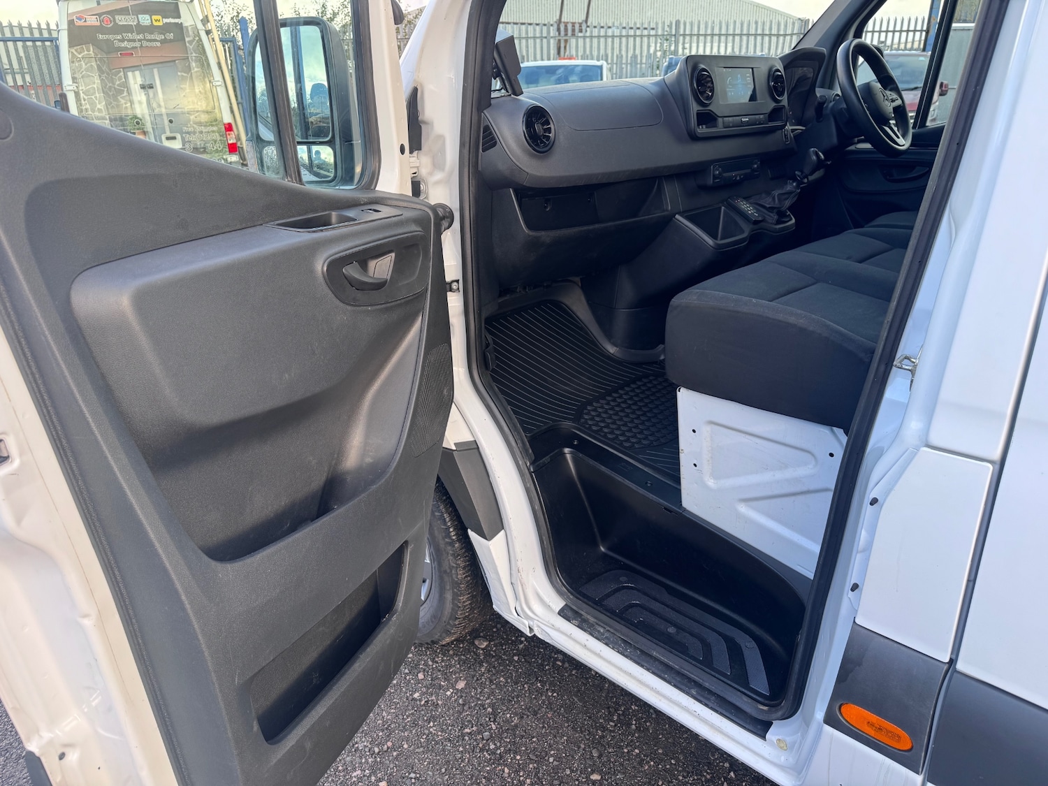 Used Mercedes-Benz Sprinter 2022 for sale - 76365266: Photo 16