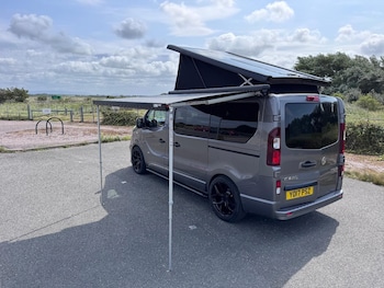 Used Vauxhall Vivaro 2017 for sale - 76116963: Photo