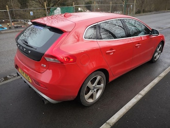 Used Volvo V40 2014 for sale - 76793766: Photo