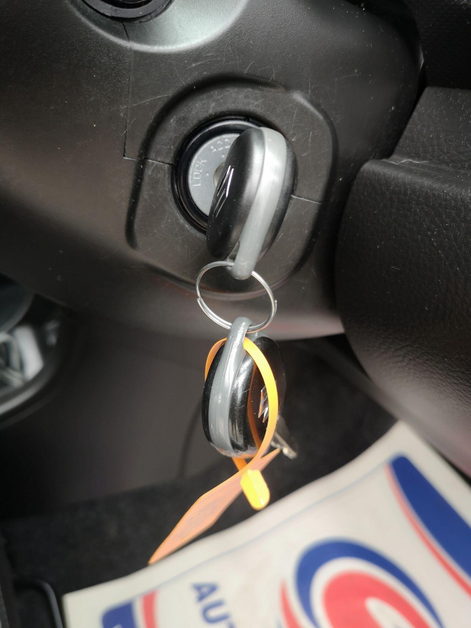 Used Suzuki Swift 2016 for sale - 76257656: Photo 14