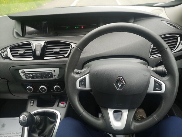 Used Renault Scenic 2012 for sale - 71214744: Photo 18
