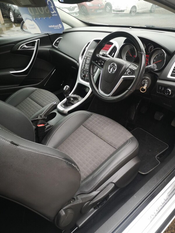 Used Vauxhall Astra GTC 2013 for sale - 75277854: Photo 11