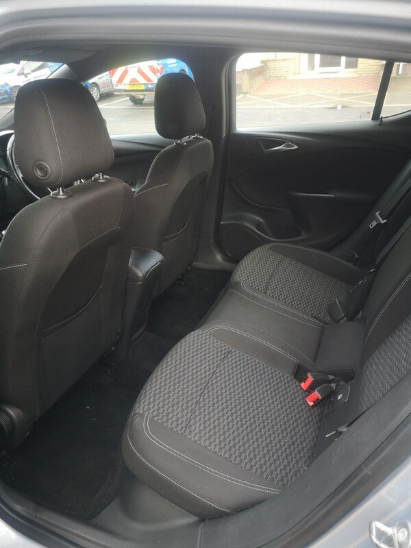 Used Vauxhall Astra 2017 for sale - 75428658: Photo 9