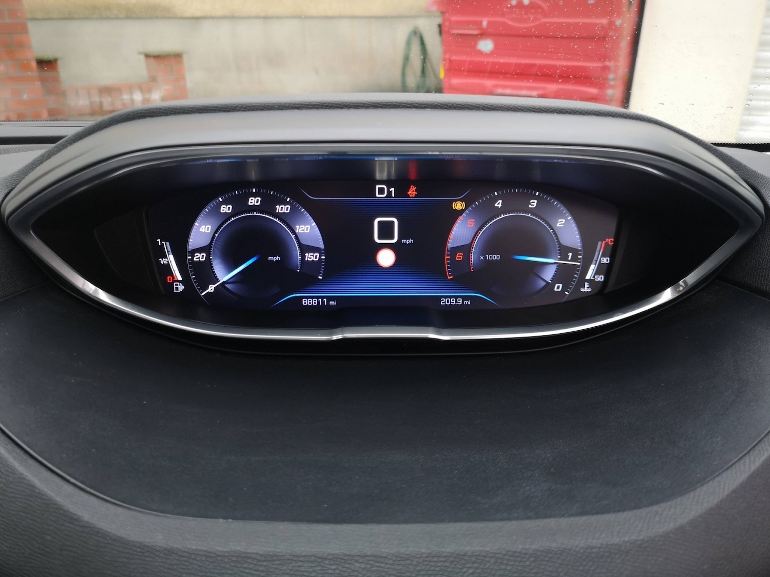 Used Peugeot 3008 2017 for sale - 77643793: Photo 24