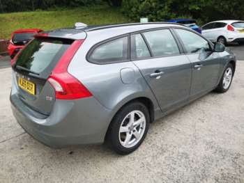 Used Volvo V60 2016 for sale - 74932243: Photo
