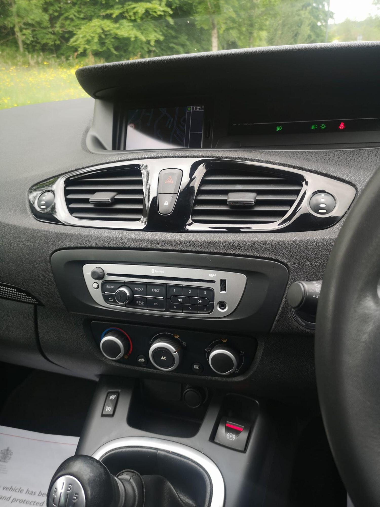 Used Renault Scenic 2012 for sale - 76769370: Photo 21