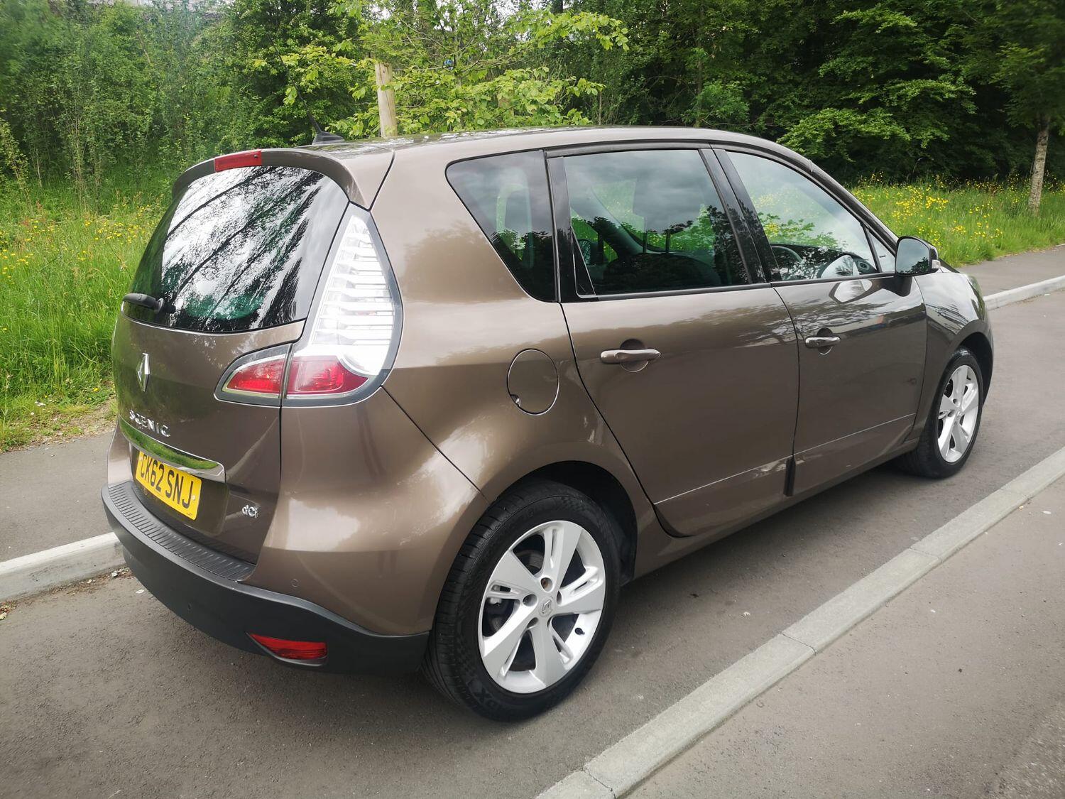Used Renault Scenic 2012 for sale - 76769370: Photo 3