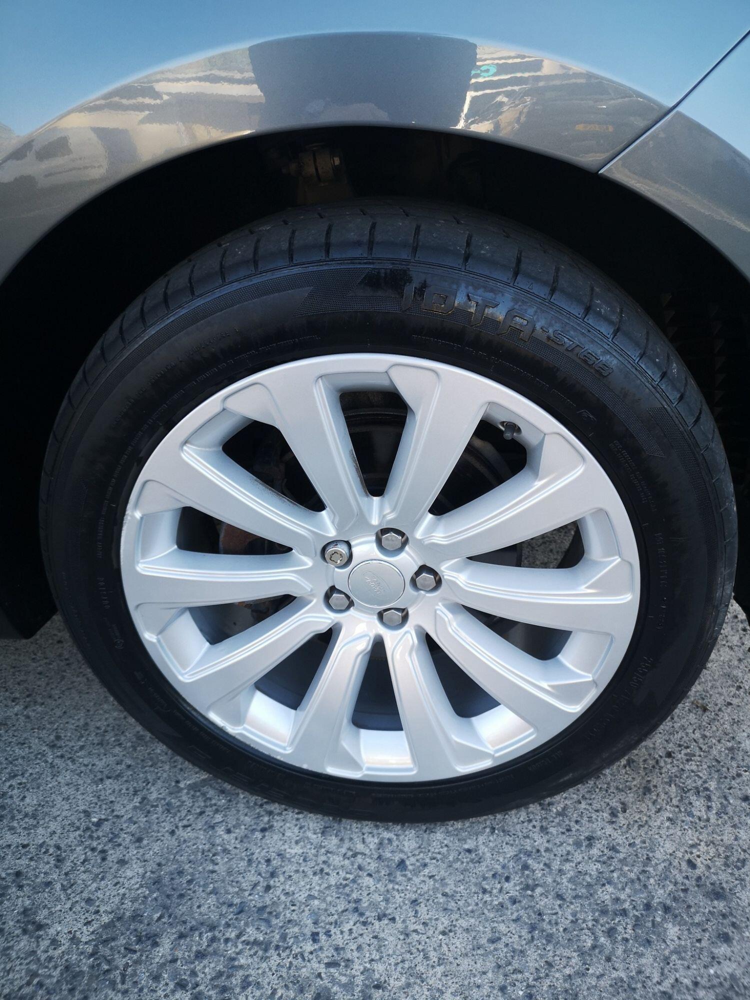 Used Land Rover Range Rover Velar 2018 for sale - 76198267: Photo 10