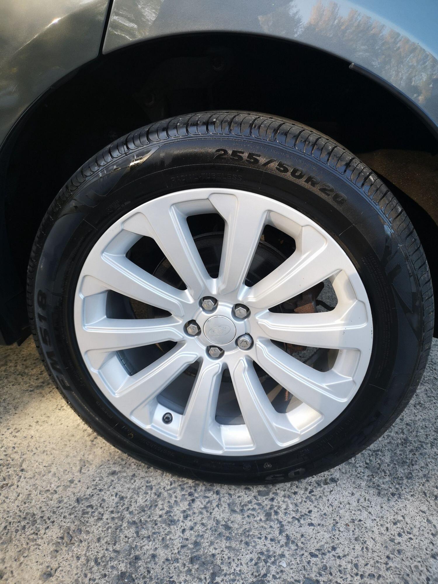 Used Land Rover Range Rover Velar 2018 for sale - 76198267: Photo 11