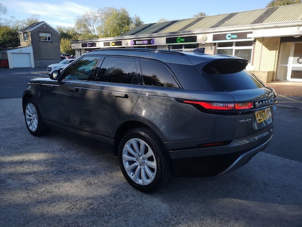 Used Land Rover Range Rover Velar 2018 for sale - 76198267: Photo 3