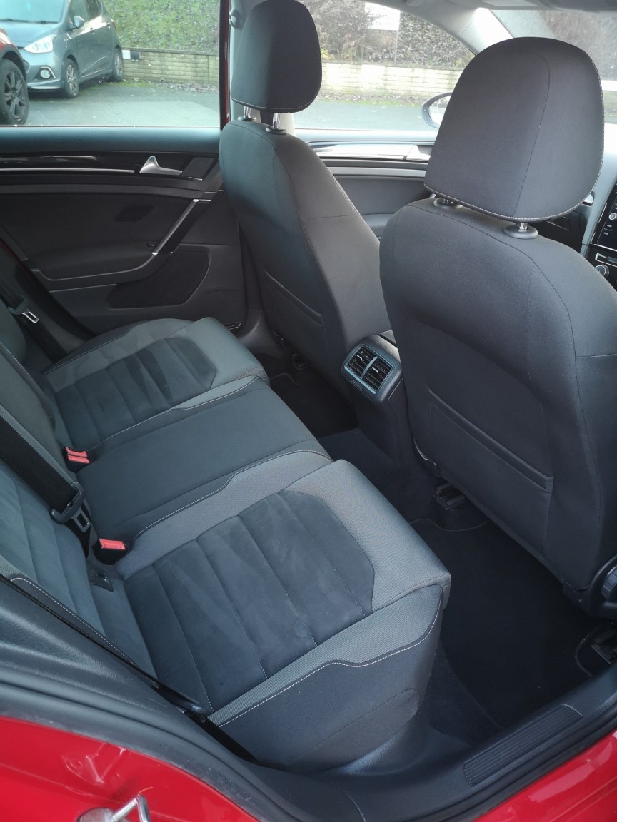 Used Volkswagen Golf 2017 for sale - 76896943: Photo 9