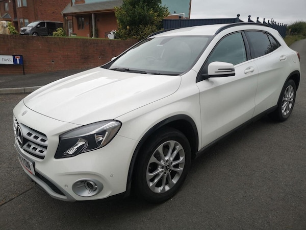 Used Mercedes-Benz GLA 2018 for sale - 76281451: Photo 2