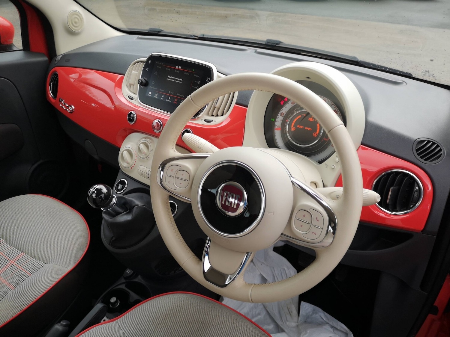 Used Fiat 500C 2017 for sale - 77342617: Photo 11