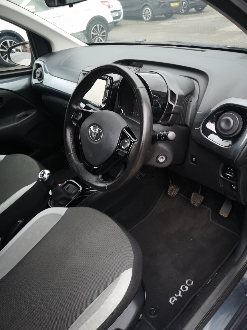 Used Toyota AYGO 2017 for sale - 77610048: Photo 10