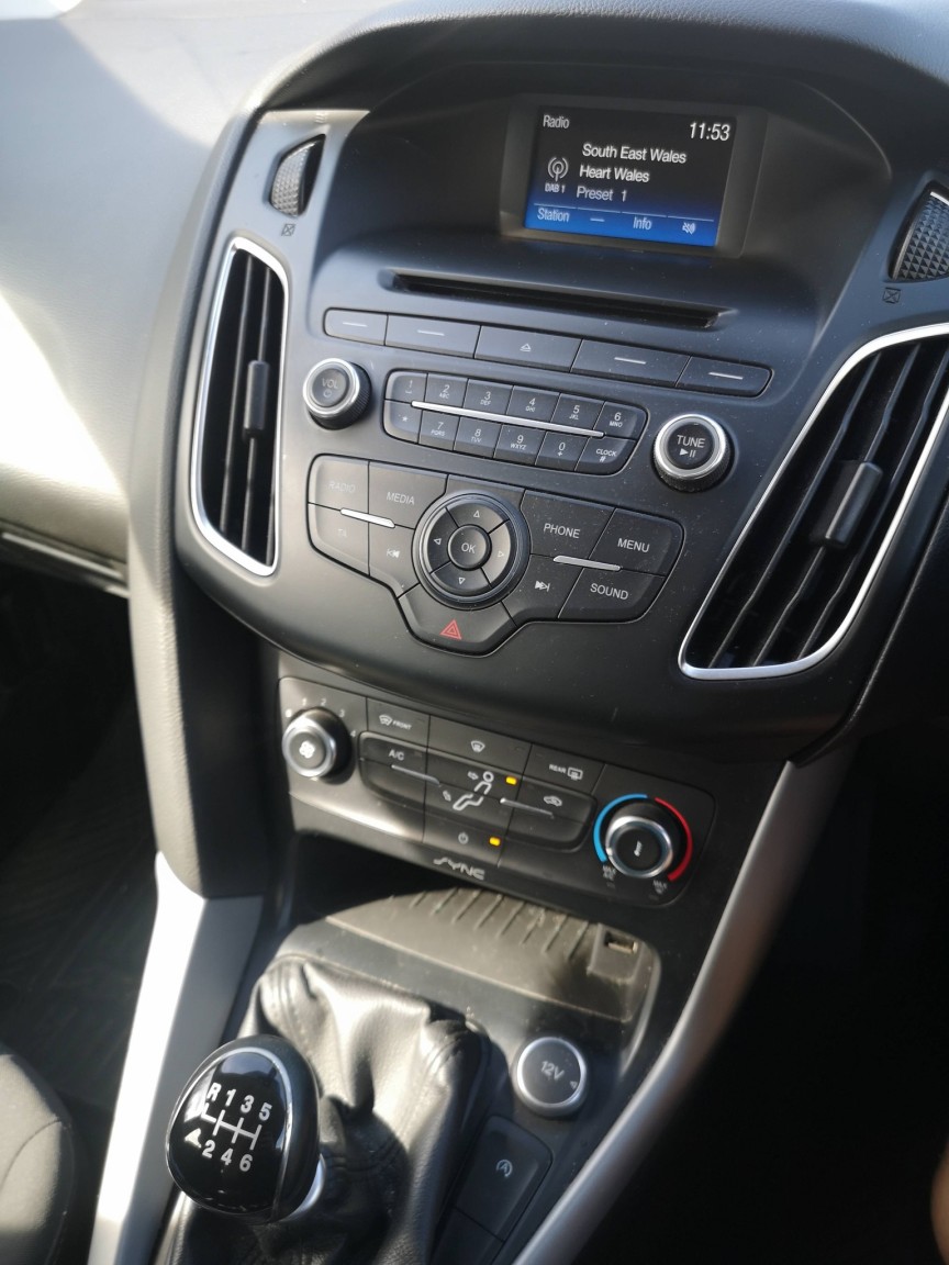 Used Ford Focus 2015 for sale - 78182969: Photo 4