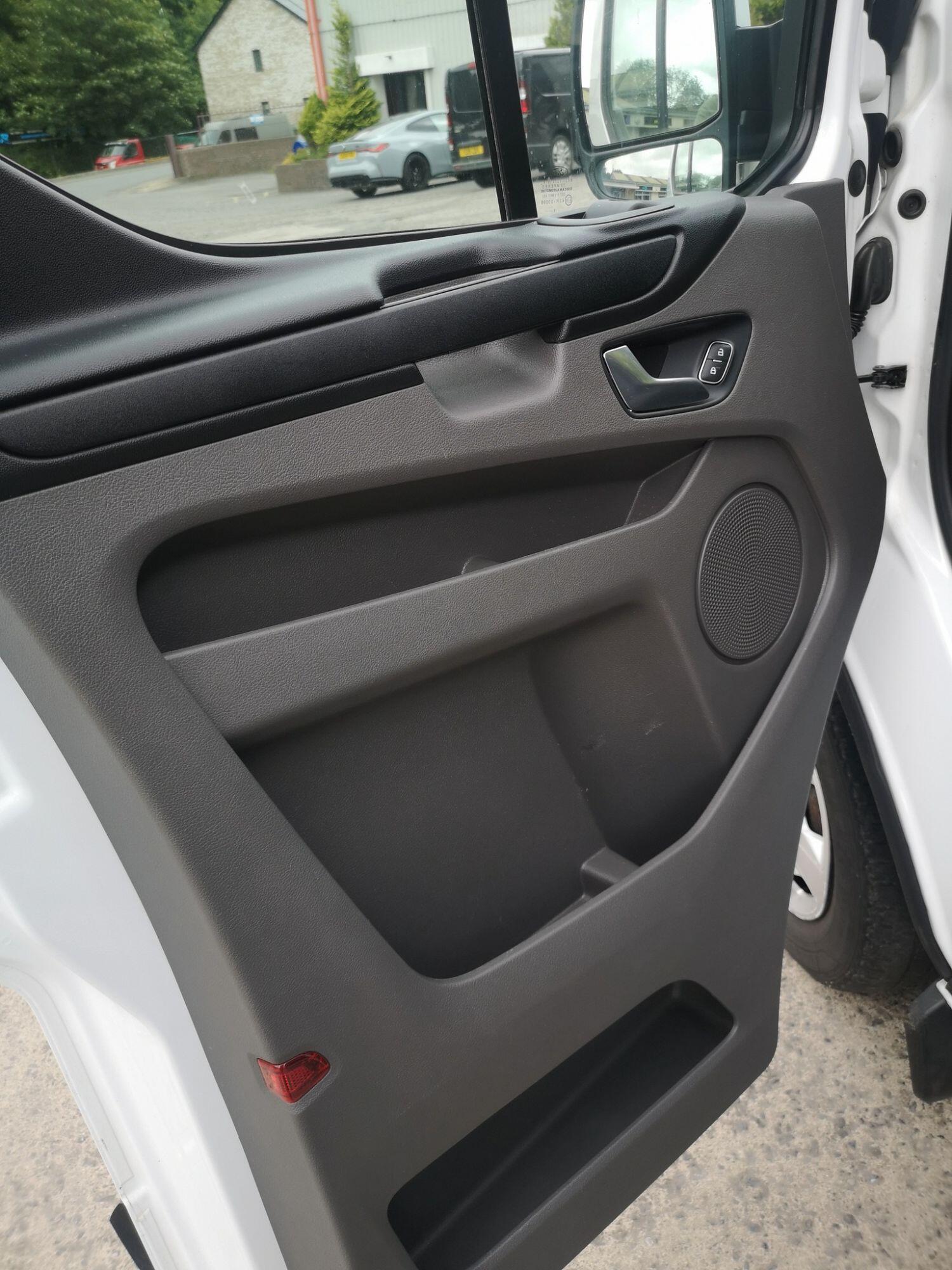 Used Ford Transit Custom 2018 for sale - 76793762: Photo 15