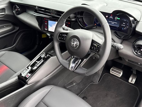 Used Alfa Romeo Junior 2024 for sale - 74974884: Photo 9