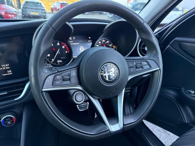 Used Alfa Romeo Giulia 2019 for sale - 76494576: Photo 15