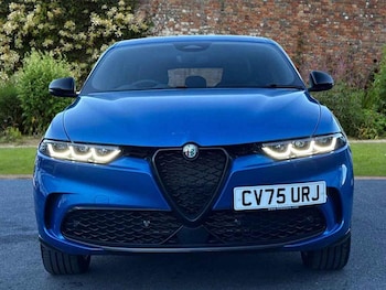 Used Alfa Romeo Giulia 2019 for sale - 76494576: Photo