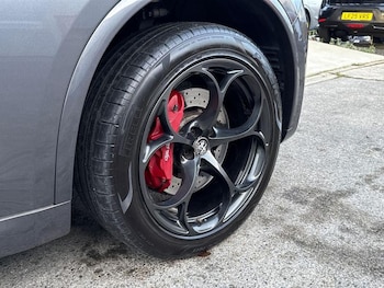 Used Alfa Romeo Stelvio 2020 for sale - 78755425: Photo
