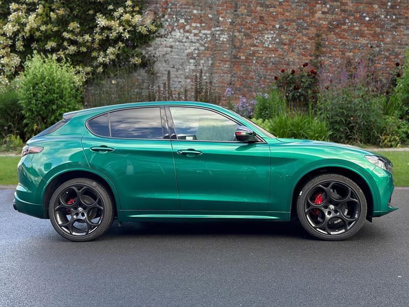 Used Alfa Romeo Stelvio 2025 for sale - 76738786: Photo 3