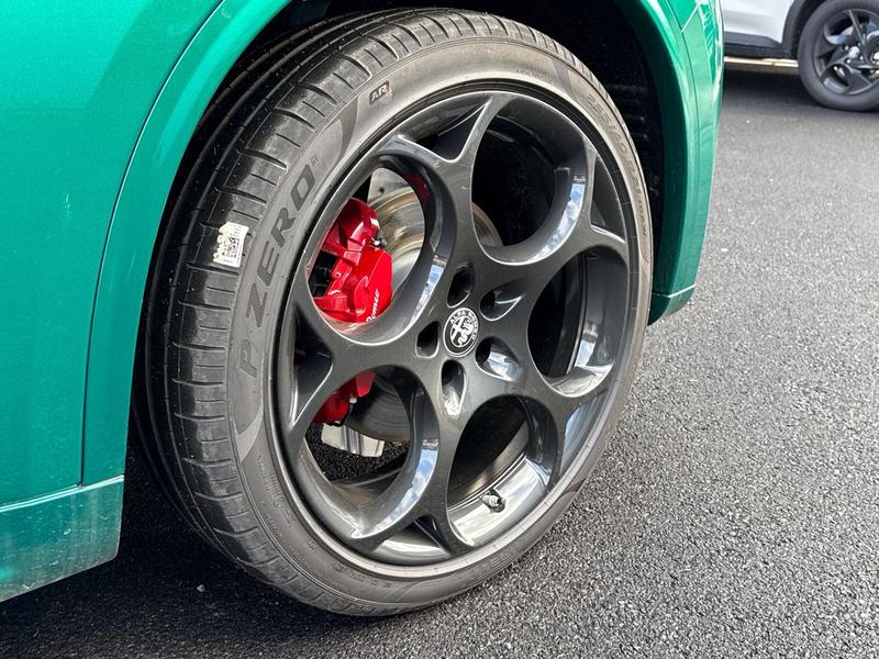 Used Alfa Romeo Stelvio 2025 for sale - 76738786: Photo 4