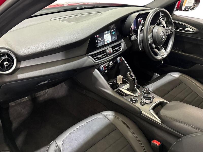 Used Alfa Romeo Giulia 2022 for sale - 76340208: Photo 11