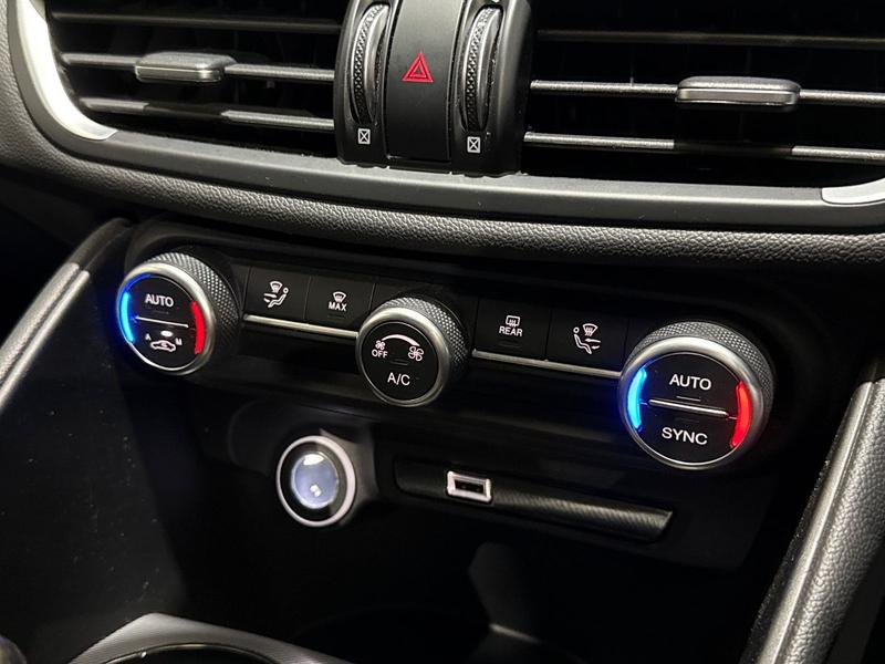 Used Alfa Romeo Giulia 2022 for sale - 76340208: Photo 24