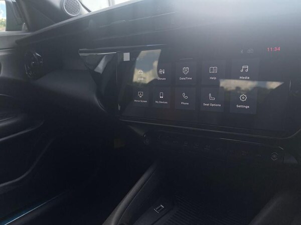 Used Alfa Romeo Junior 2025 for sale - 75475252: Photo 23
