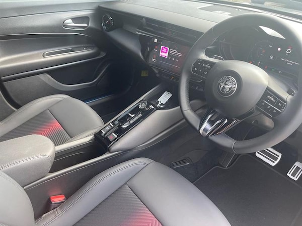Used Alfa Romeo Junior 2025 for sale - 75475252: Photo 9