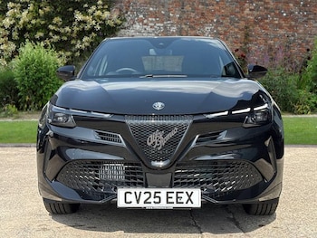 Used Alfa Romeo Junior 2025 for sale - 75475284: Photo