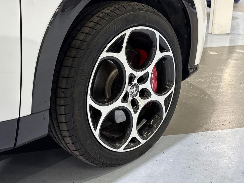 Used Alfa Romeo Tonale 2024 for sale - 76340207: Photo 4