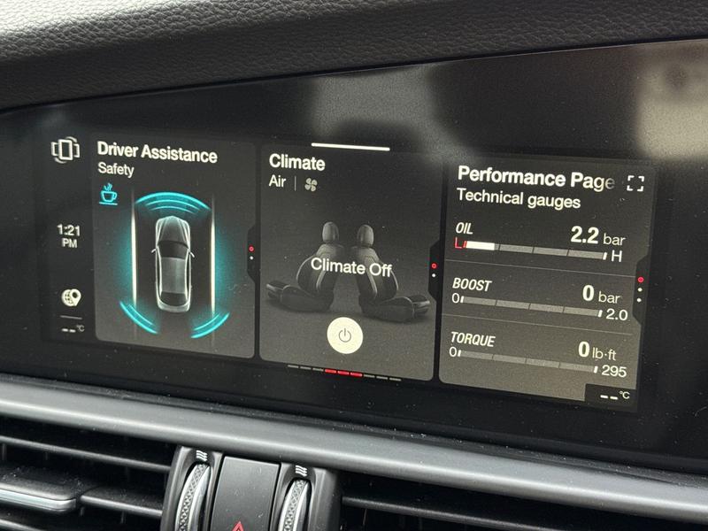 Used Alfa Romeo Giulia 2025 for sale - 77117316: Photo 24