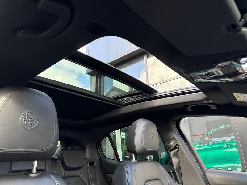 Used Alfa Romeo Stelvio 2022 for sale - 76350423: Photo 14