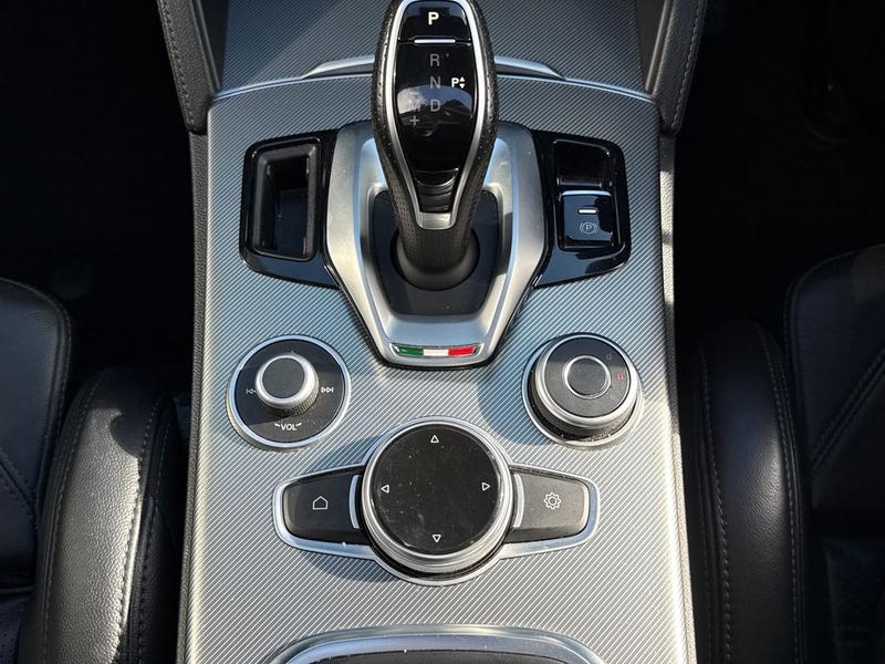 Used Alfa Romeo Stelvio 2022 for sale - 76350423: Photo 19