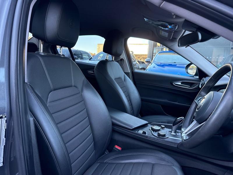 Used Alfa Romeo Giulia 2019 for sale - 77176466: Photo 13