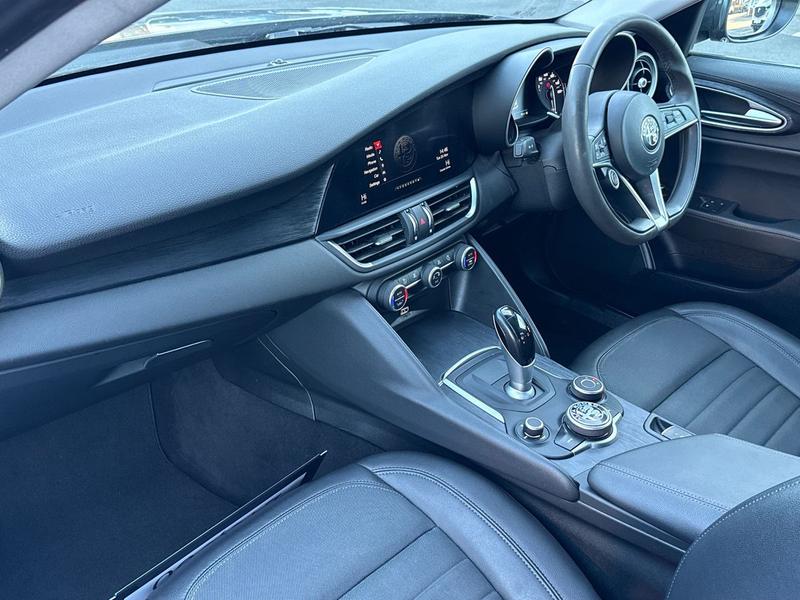 Used Alfa Romeo Giulia 2019 for sale - 77176466: Photo 8