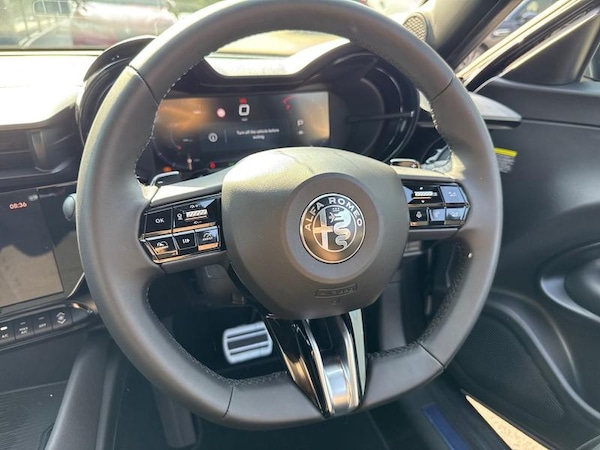 Used Alfa Romeo Junior 2025 for sale - 75475243: Photo 15