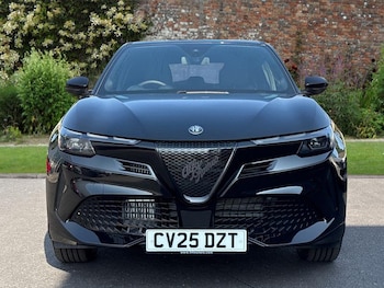 Used Alfa Romeo Junior 2025 for sale - 75475243: Photo