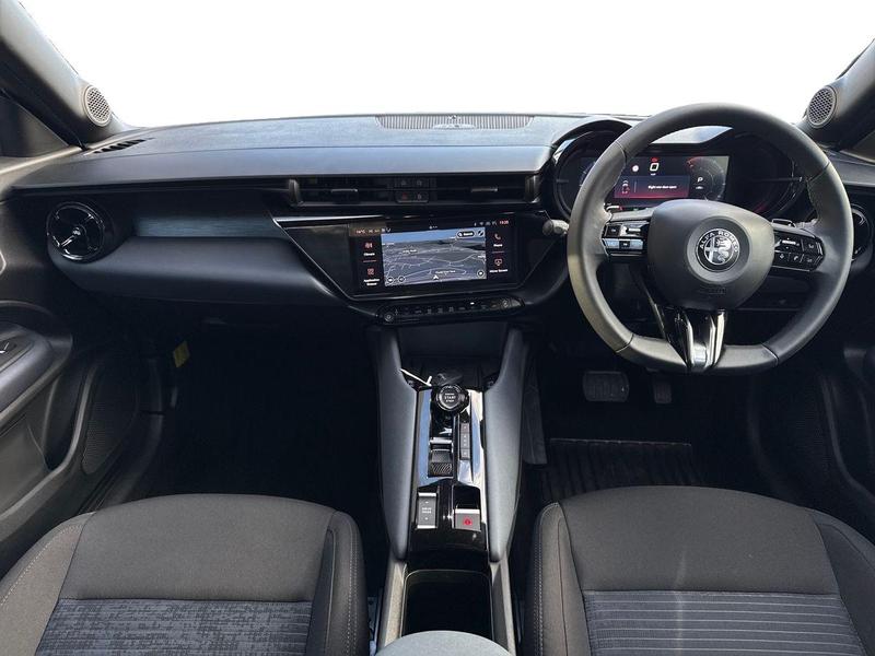 Used Alfa Romeo Junior 2025 for sale - 75922573: Photo 10