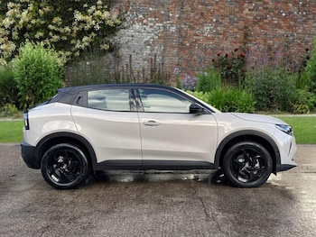 Used Alfa Romeo Junior 2025 for sale - 75922573: Photo