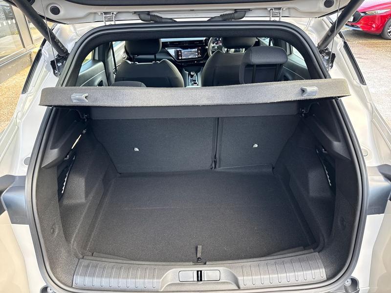 Used Alfa Romeo Junior 2025 for sale - 75922573: Photo 6