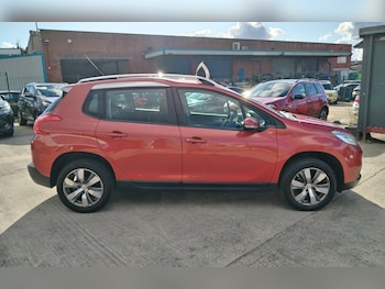 Used Peugeot 2008 2016 for sale - 76024866: Photo