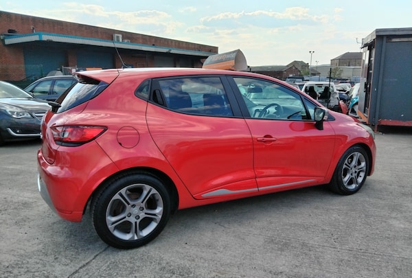 Used Renault Clio 2015 for sale - 74618087: Photo 4